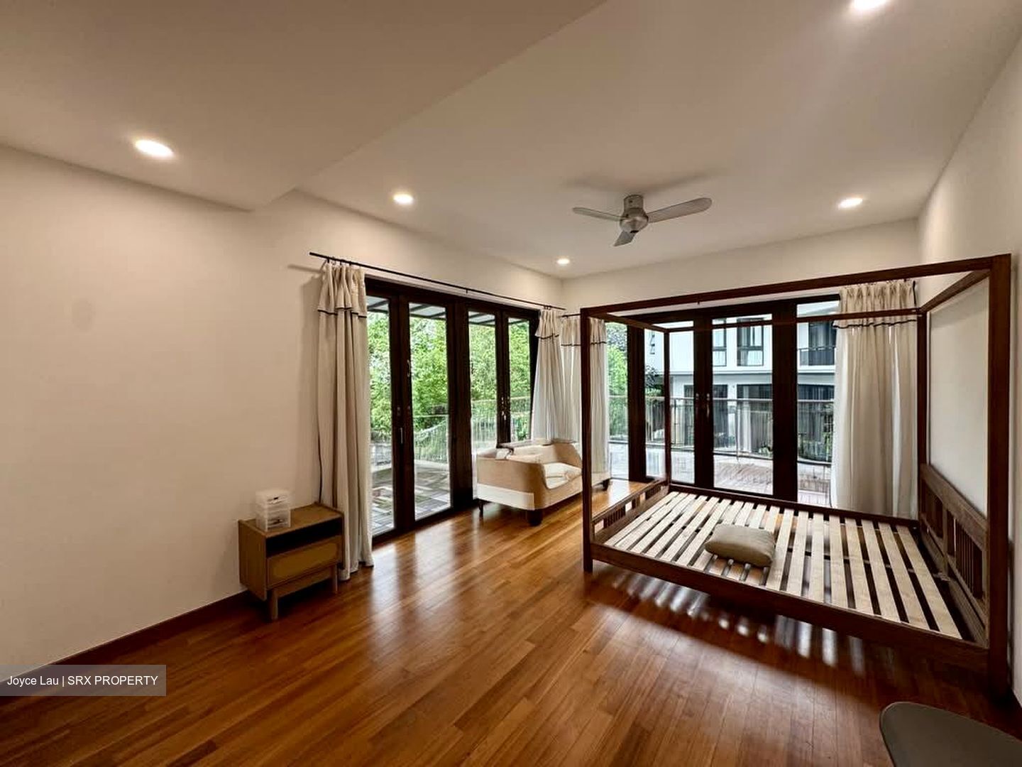 Mayfair Park (D21), Semi-Detached #604793001